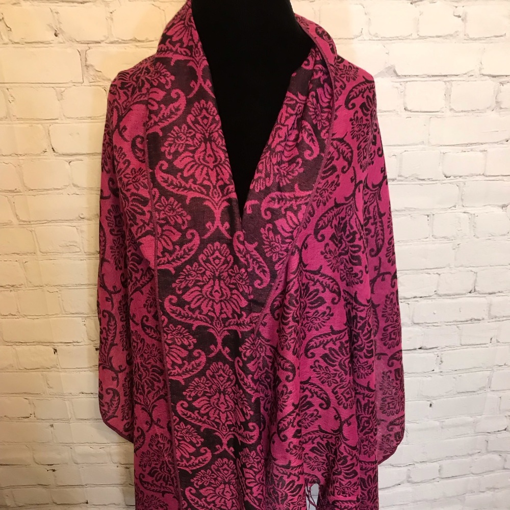 Beautiful Pink and Black Large Pashmina Scarf